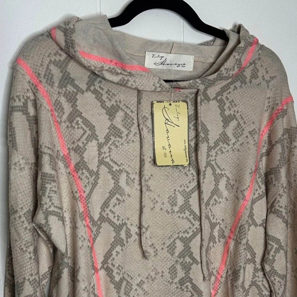 Vintage Havana Snake Print Hoodie - Gray and Pink